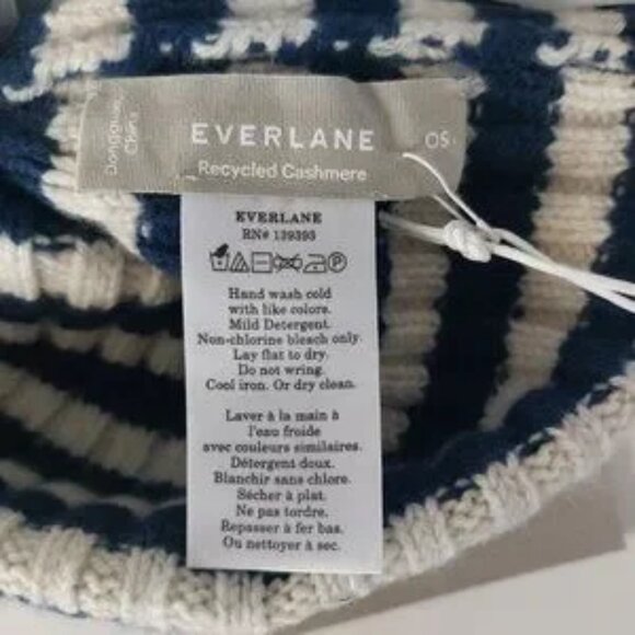 Everlane Cashmere Beanie Unisex Navy White Striped Knit Hat Quality Winter NWT - Picture 3 of 6